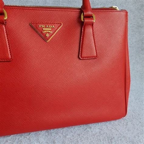 prada bn1801 fuoco|Prada .